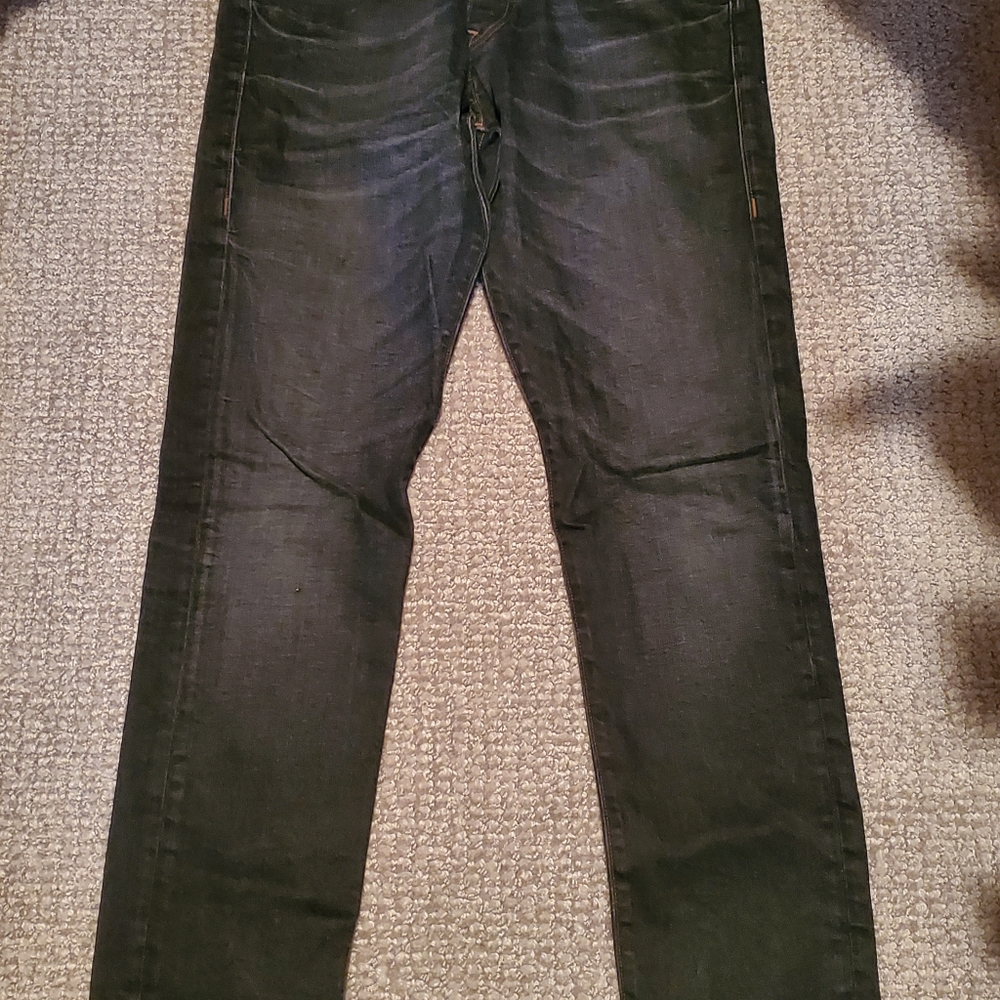 True Religion Dar 32x32 jeans